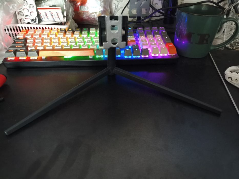 Монитор SANC с рябящей матрицей