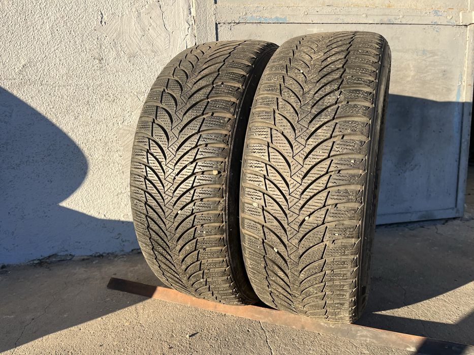 2 бр. зимни гуми 205/55/16 Nexen 6,5 mm DOT 2520