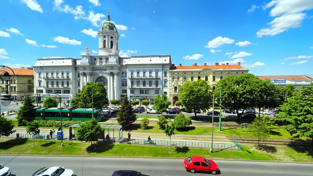 Apartament modern ,Zona Teatru - Bulevardul Revoluției