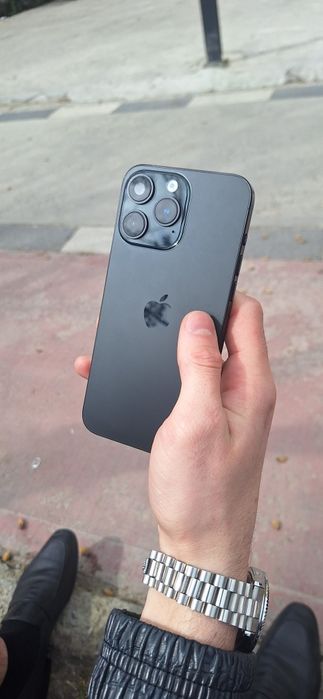 Iphon 15 pro max Dubai 1:1