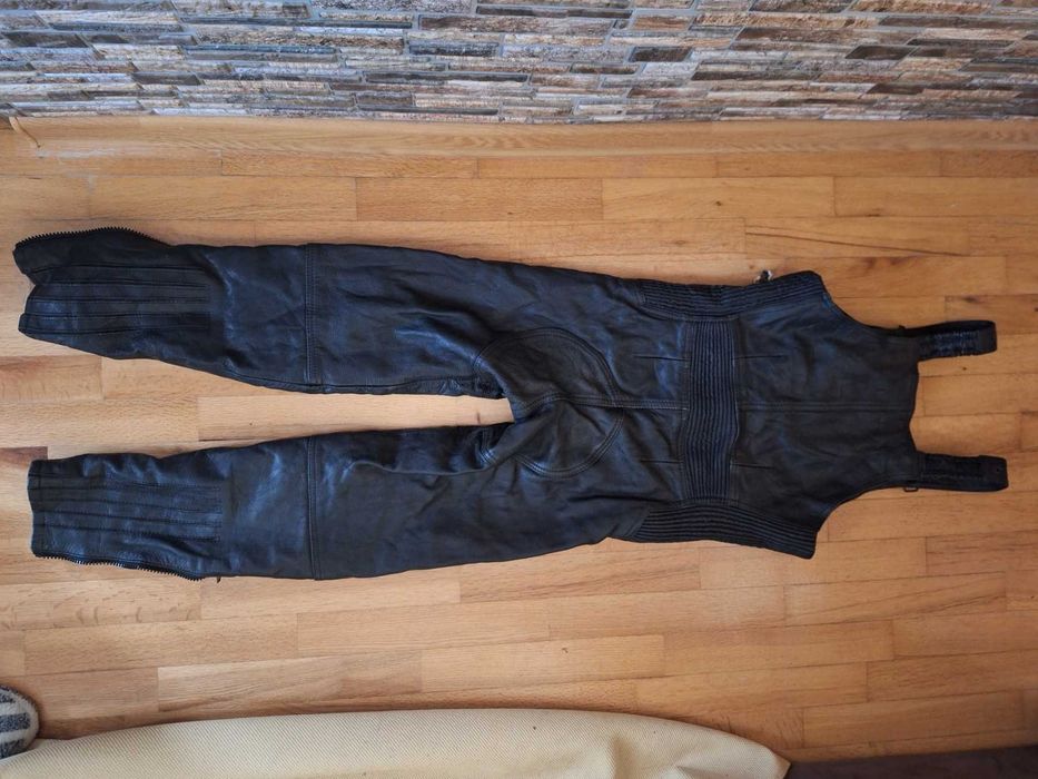Дамски кожен мото панталон/гащеризон