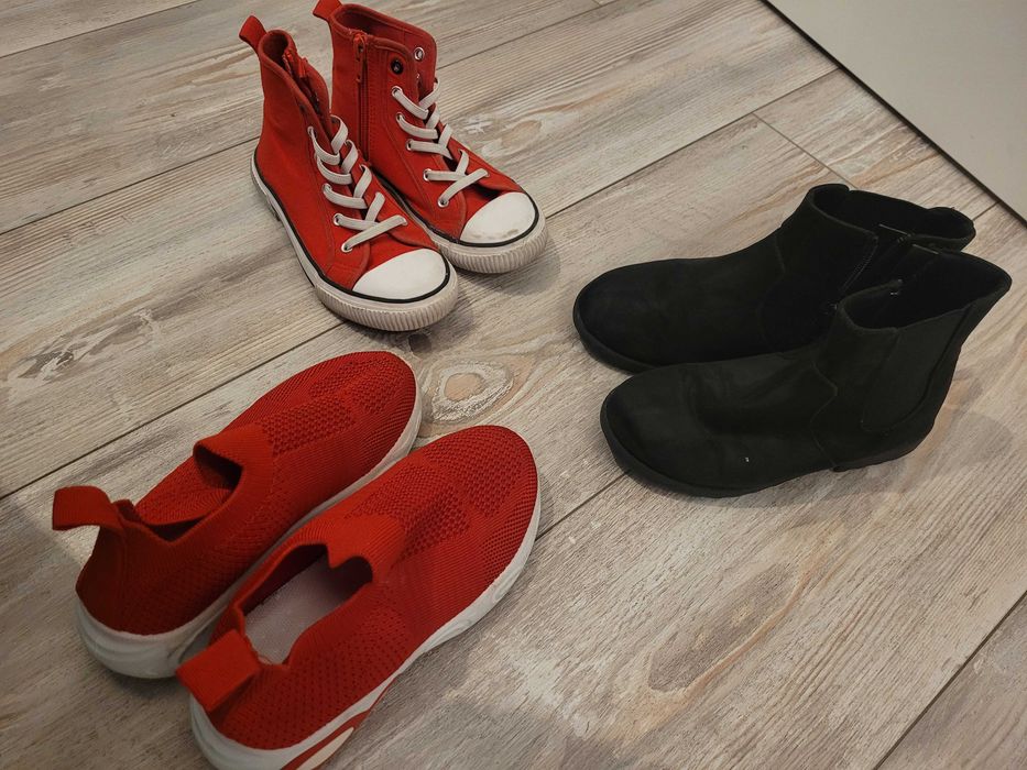 set incaltaminte fetite nr 30