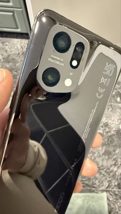 Oppo find X5 Pro 12 gb + ram , 256 gb stocare