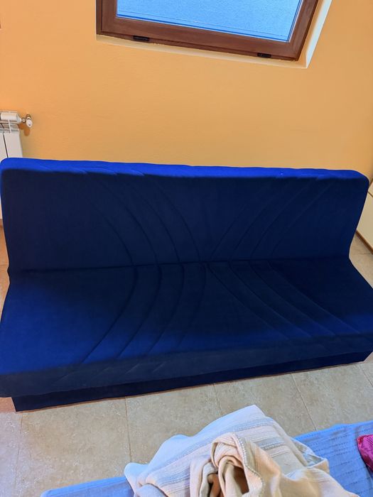 Vand canapea extensibila ca noua