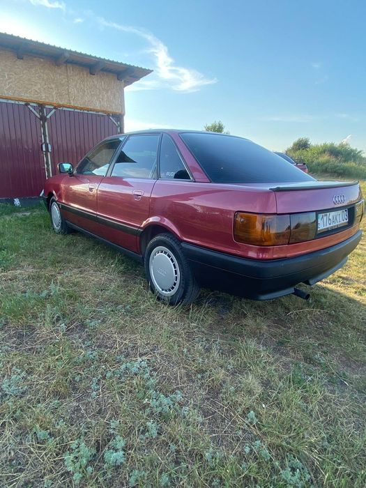 Продам Ауди 80 б3