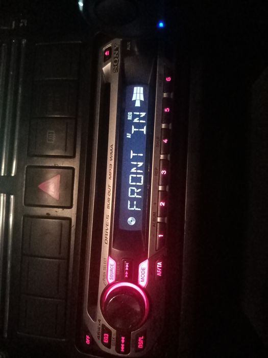 Casetofoane auto Sony , Alpine și Aura