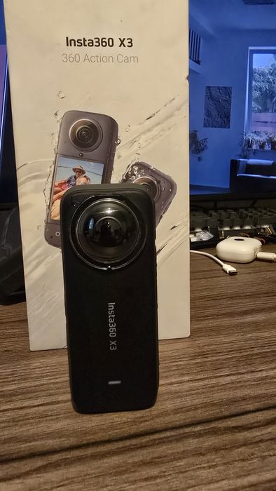 Insta 360 x3 ...