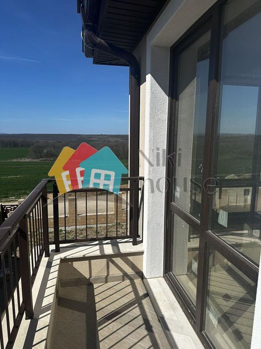 Продава се Къща в с. Приселци, Област Варна - 158 кв.м за 1257 €/кв.м - Снимка #4