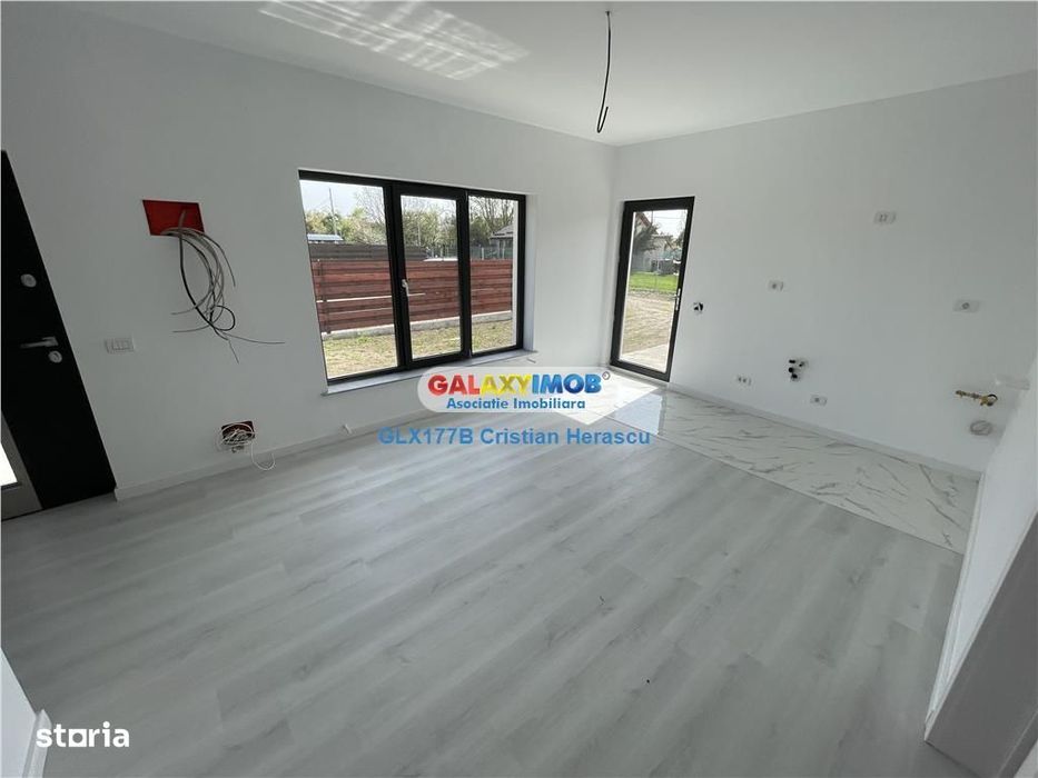Crevedia Str Uzinei Casa 3 camere 2 bai SU 52 MP Teren 145 MP