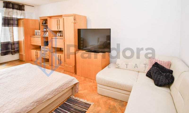 Дава се под наем Едностаен апартамент в София, Дружба 1 - 55 кв.м за 340 € - Снимка #2