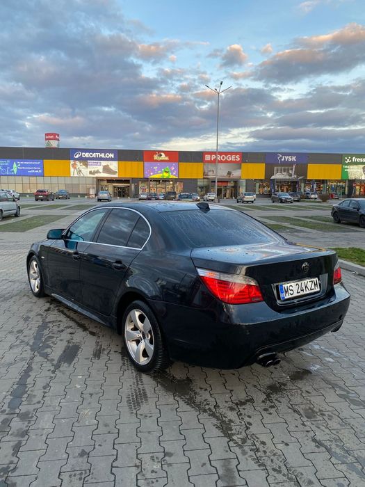 Vând seria5 E60 motor de 3000