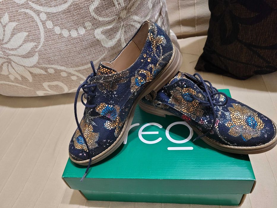 Pantofi dama utilizati