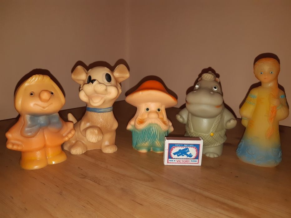 Продам резиновые  игрушки