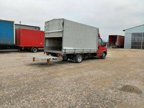 Професионално преместване ! Хамалски и транспортни услуги .