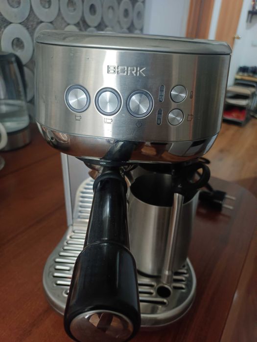 Кофемашина  Bork
