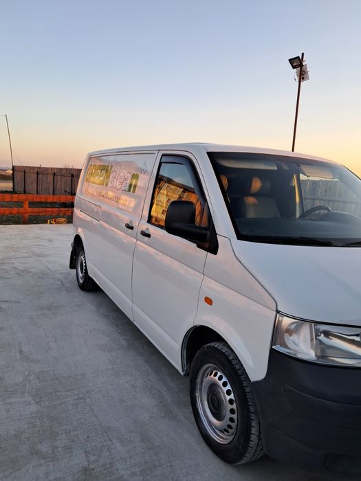 Vw T 5 manuală .