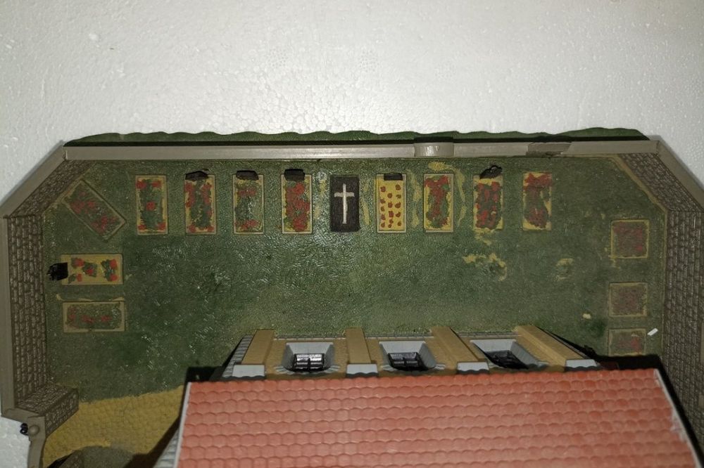 Macheta 1:87 cladire biserica trenulet electric scara HO