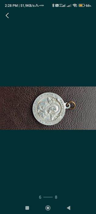 Insigne și medalioane vintage