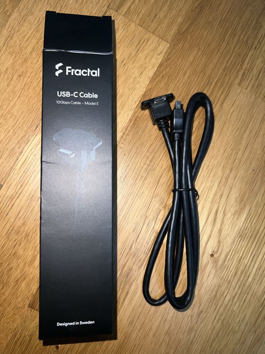 Cablu usb-c Fractal model- E