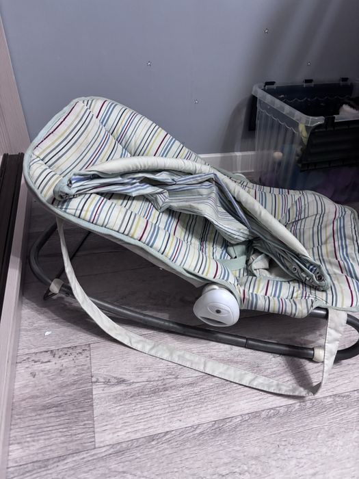 Продам шезлонг-люльку