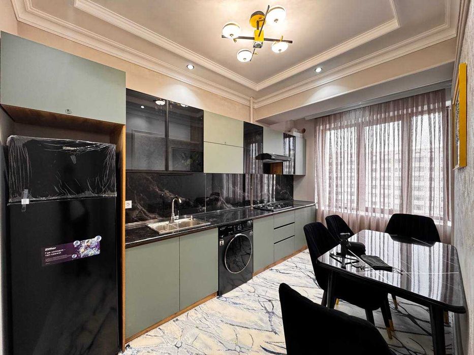 3х комнатная квартира на 5 этаже 65кв/м, в Самарканде