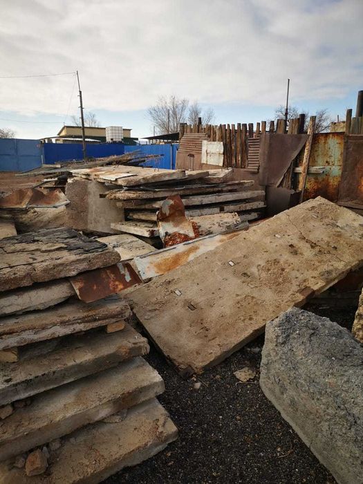 Продается ригель, плиты