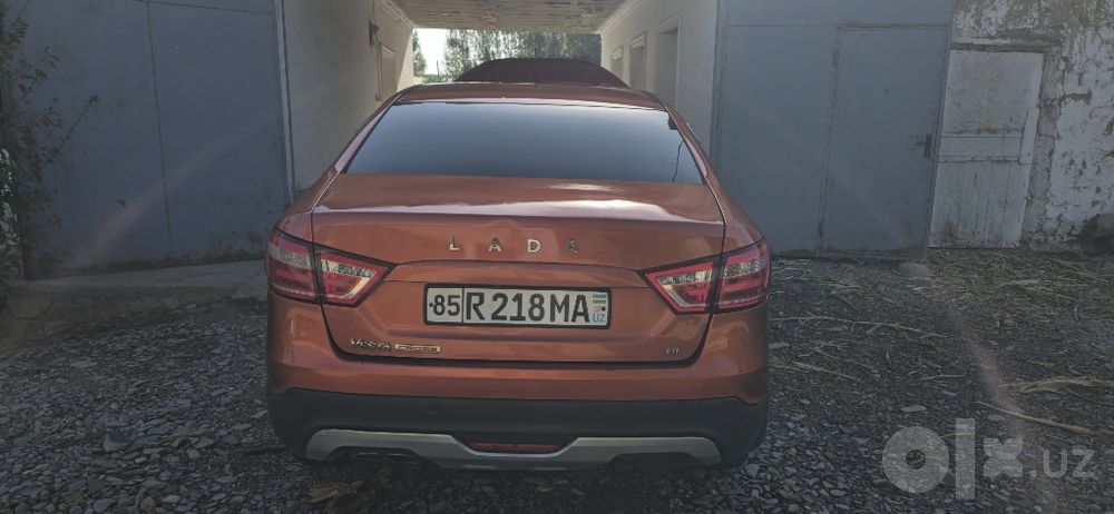 Lada Vesta Kross