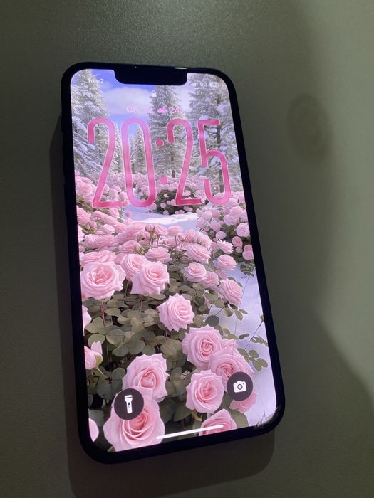 Продам iphone 13mini
