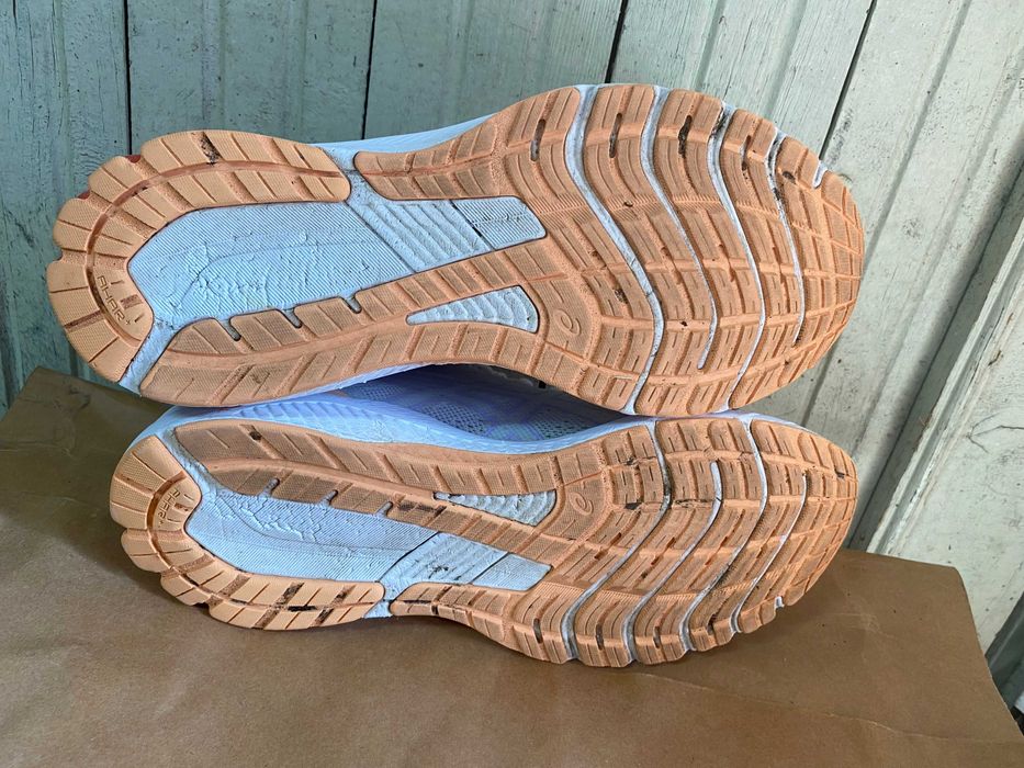 '' Asics Gt-1000 11''оригинални маратонки 42 номер