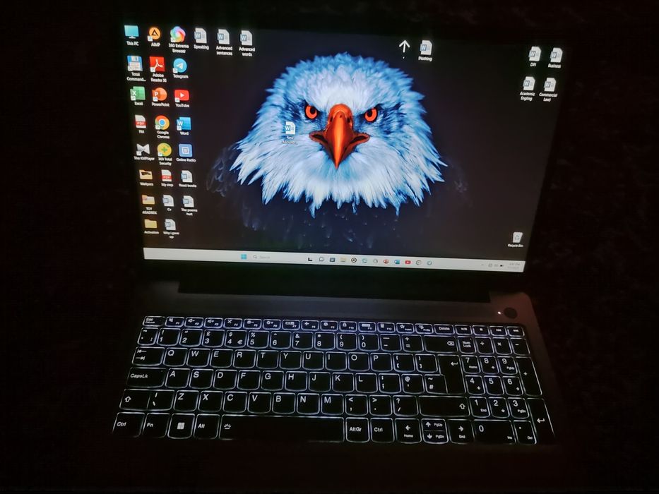 Lenovo IdeaPad Slim3 Intel Core I5 SSD 13the Eng songi avlod