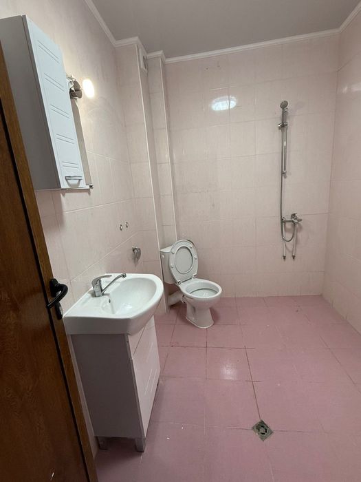 Дава се под наем Офис в Велико Търново, Акация - 160 кв.м за 1300 € - Снимка #8