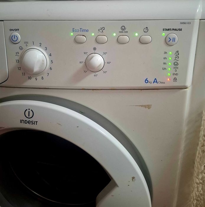 Продавам пералня машина