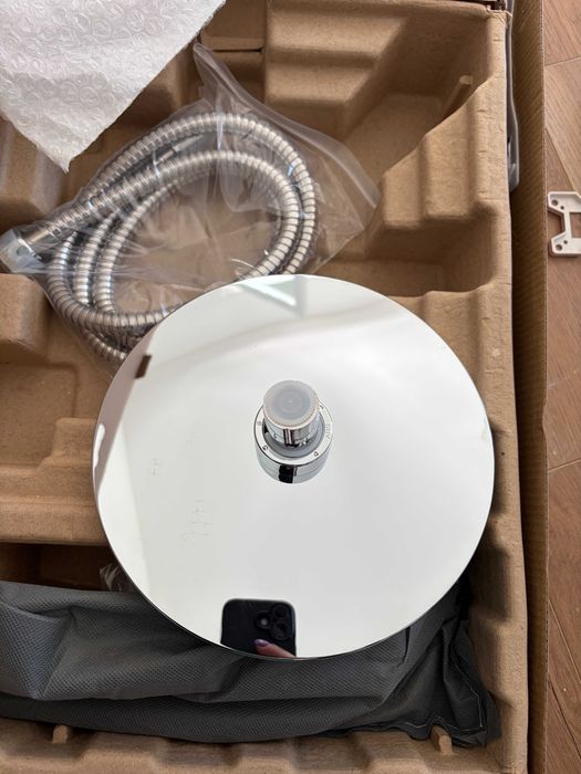 Coloana de dus FERRO – noua, nefolosita | Palarie 20 cm | Set complet