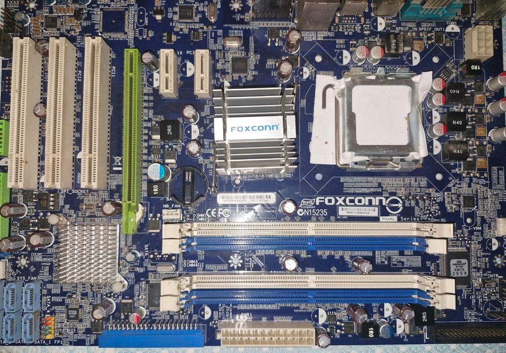 Материнская плата FAXCONN P-43AL 775 сокет, 4 планки DDR2