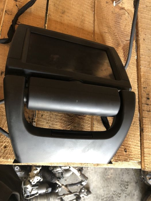Двд модул монитор бмв х5 е70 ( dvd modul monitor bmw x5 e70 )