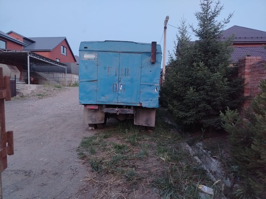 Продам запчасти на Газ 53