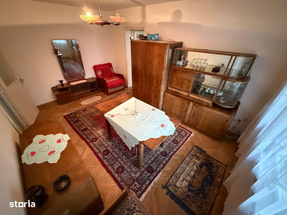 Str. I. L. Caragiale – Ap. 3 camere, et. III din IV