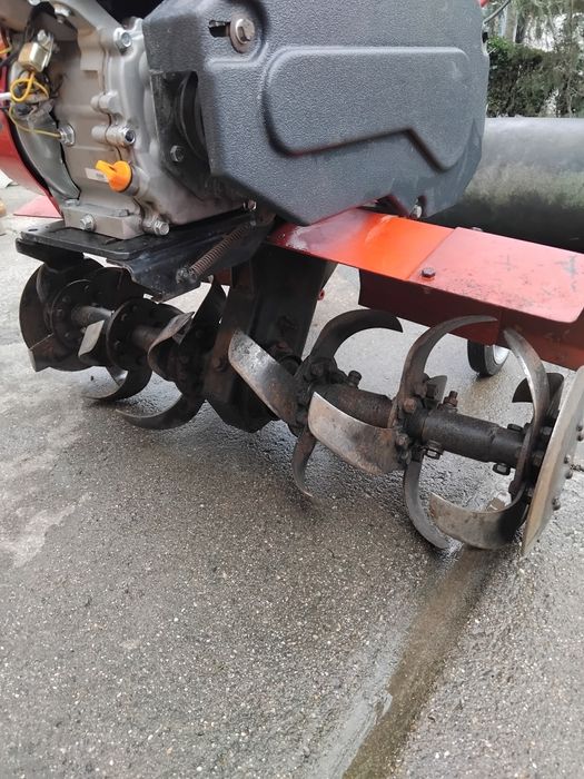 Карловска мотофреза Болгар