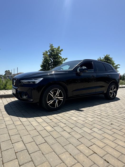 Volvo xc 60 , model 2022