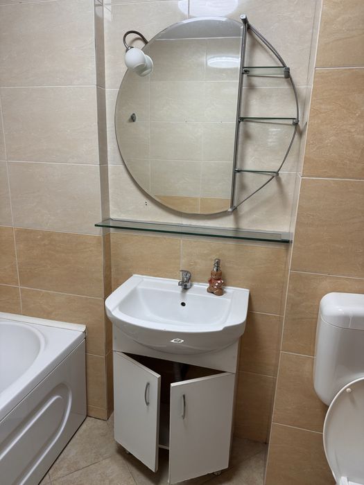 Vand mobilier utilizat