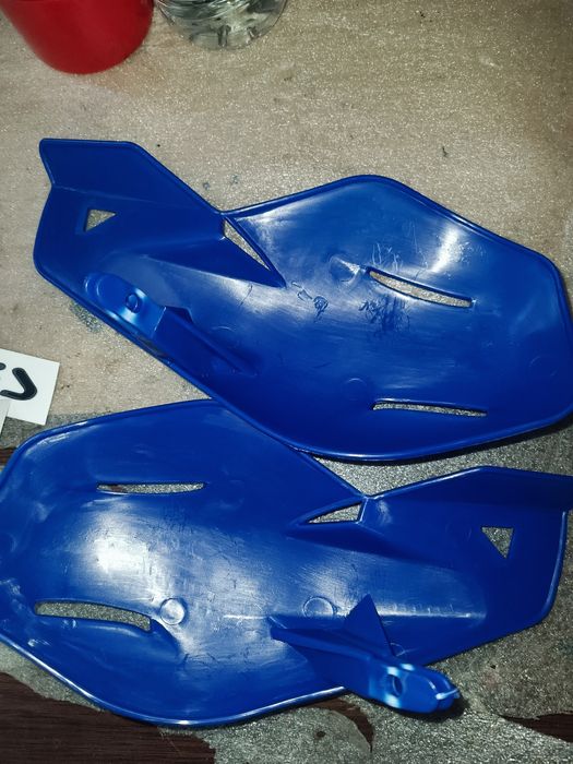 Гардове за кормило