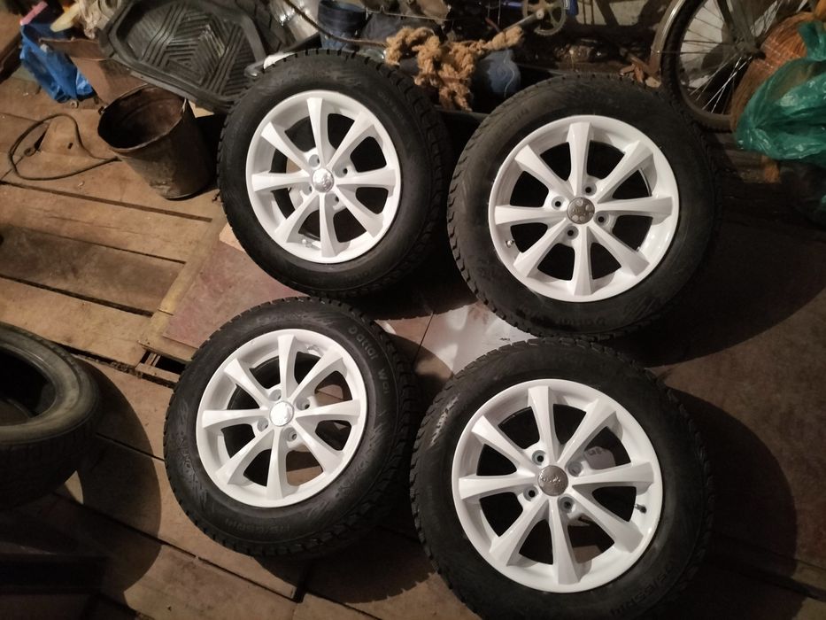 Продам диски с новой резиной