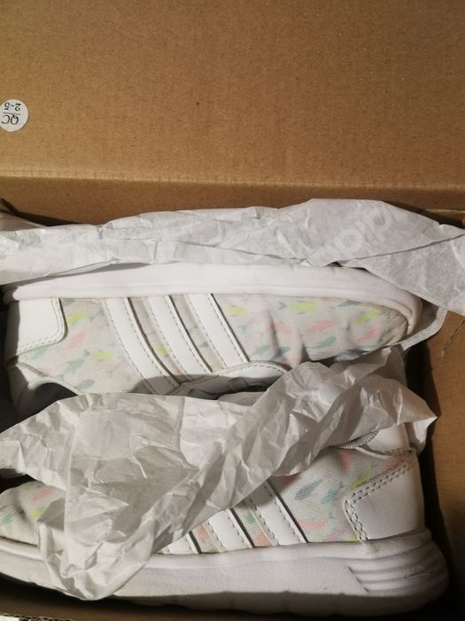 ролери Nike Tech elza, benneton , H&M страхотни ,за принцеси 24,25,26N