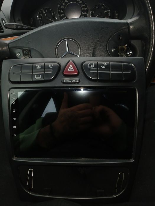Мултимедия за Мерцедес W203