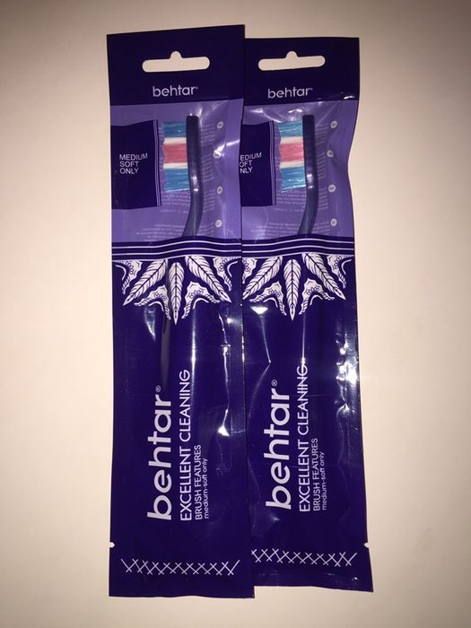 Многоразовая  зубная щетка  для ежедневного использования.  Mehmonxona