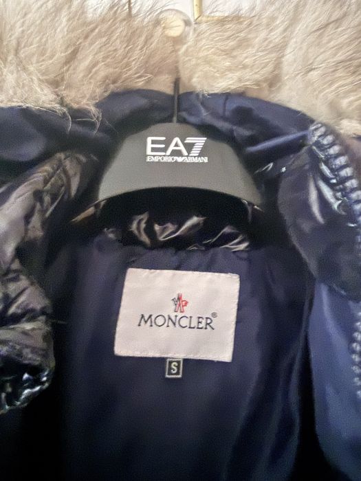 Оригинално яке Moncler