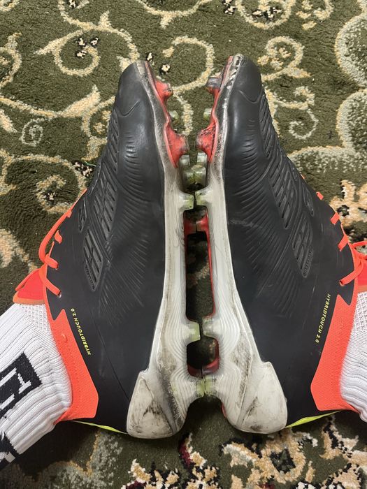 Бутсы predator 2,3 рет киілген