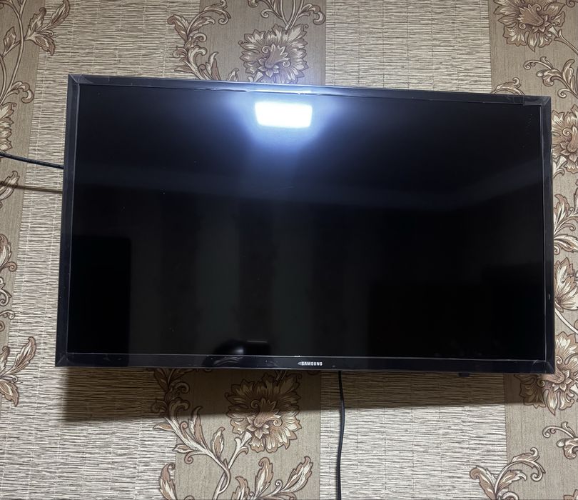 Samsung 32 smart emas, oddiy