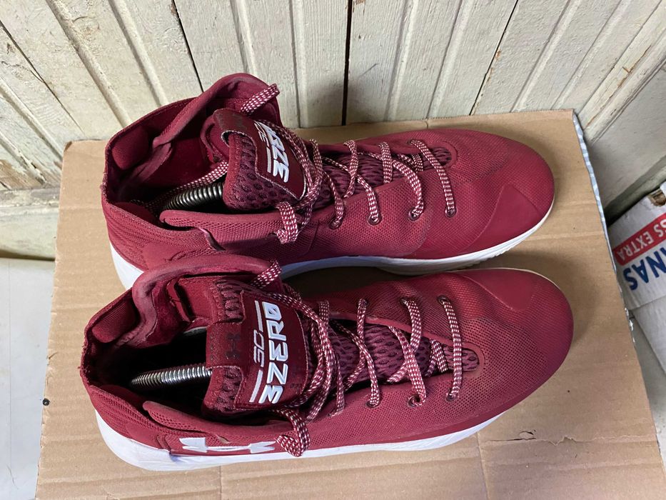 ''Under Armour Ua Sc''оригинални маратонки 44.5 номер