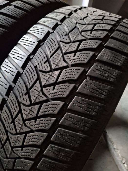 2 Anvelope de iarnă  205 55 r16 Dunlop